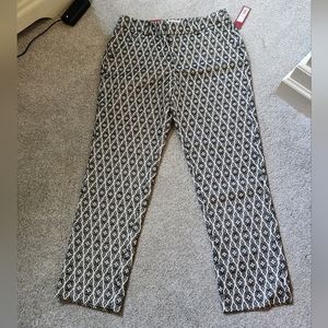 New, never worn textured ankle pants.